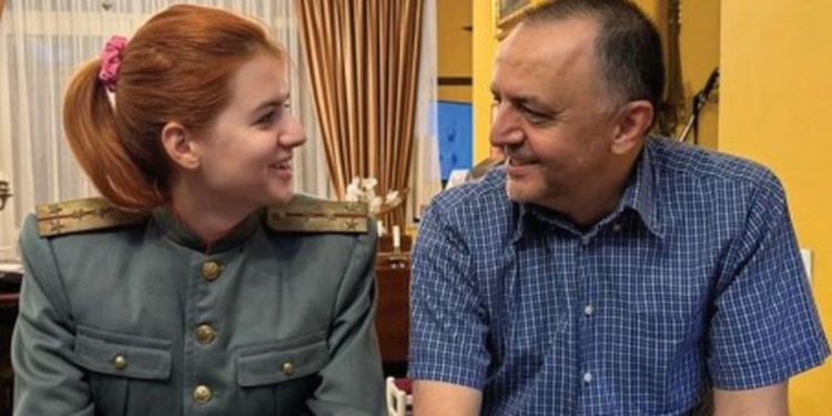 Vajza e Artan Lames rrëfen fundjavën e fundit me babain: Atë e trembte vdekja!