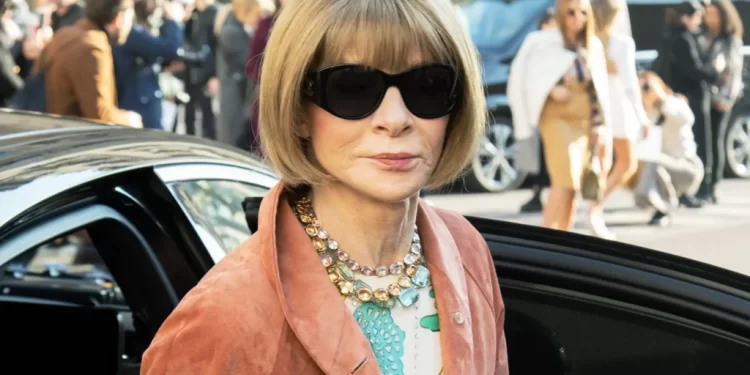 Kryeredaktorja legjendare, Anna Wintour tërhiqet nga drejtimi i Vogue pas 37 vitesh