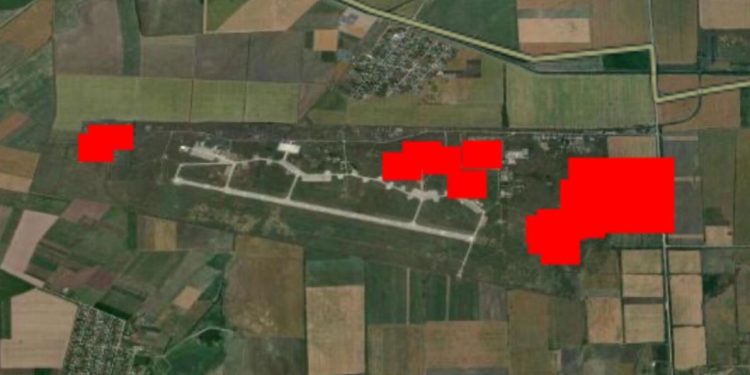 Ukraina godet me dronë bazën ajrore ruse në Krime, shkatërrohen helikopterë dhe sisteme raketore