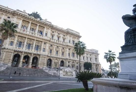 Përplasje mes Gjykatës së Lartë italiane dhe qeverisë Meloni, kritika për dekretin e sigurisë dhe marrëveshjen me Shqipërinë