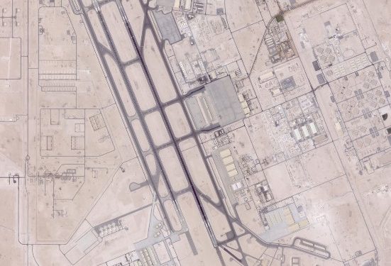 Pamjet/ SHBA largoi avionët nga baza ajrore në Katar para sulmit iranian, imazhet satelitore tregojnë pistat bosh