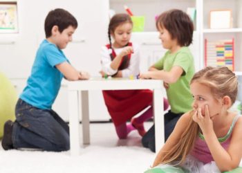 Fëmija im ka pak miq – si ta ndihmoj të shoqërohet me të tjerët?