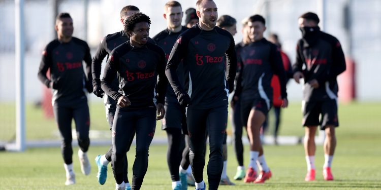 Merkato në dalje, United kërkon blerës për lojtarin