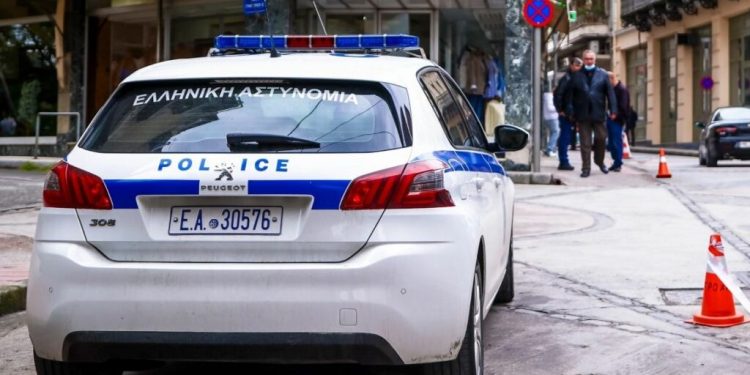 Greqi/ 38-vjeçari doli nga deti i zhveshur dhe tentoi të përdhunonte turisten, si shpëtoi ajo falë kremit të diellit