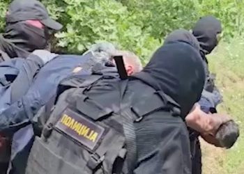 “Vrasje ose shkatërrim”/ Akuzohen për grusht shteti ndaj Vuçiç, policia serbe arreston tre persona