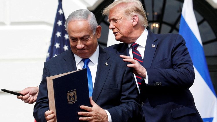 Reuters/ Ja sesi Trump shantazhoi prokurorët izraelitë që të heqin dorë nga akuzat ndaj Kryeministrit Netanyahu