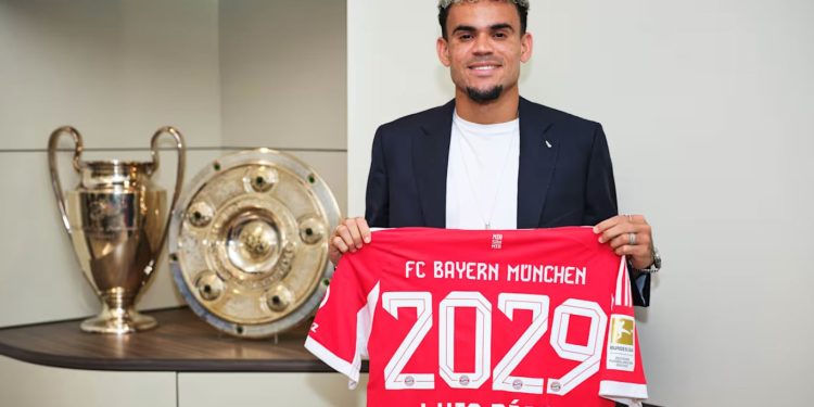 Zyrtare/ Bayern Munich prezanton Luis Diaz, firmos deri në 2029
