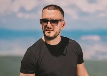 Gold AG bëhet baba për herë të tretë, i vendos vajzës një emër të veçantë