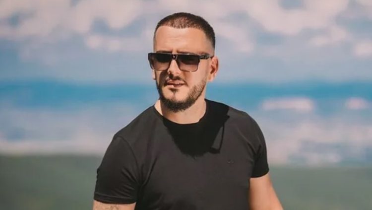 Gold AG bëhet baba për herë të tretë, i vendos vajzës një emër të veçantë