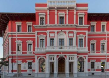 Rama i bëri “kurban”, Dredha pranon dorëheqjet e drejtorëve të Bashkisë Vlorë