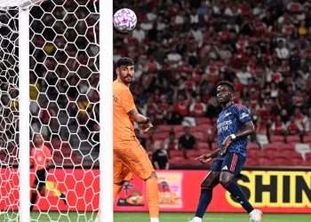 Arsenal “shfryn” Milan, Saka i “thyen” testin e parë, por Allegri shfaqet i lumtur: Pashë gjëra pozitive (VIDEO)