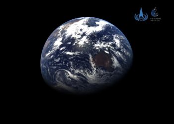 Sonda “Tianwen-2” dërgon pamje të Tokës dhe Hënës