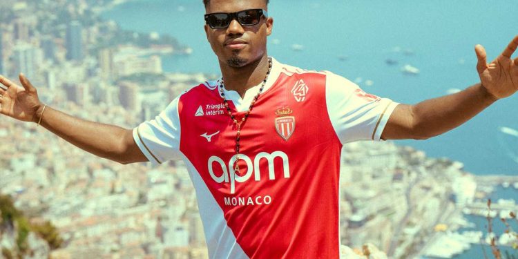 Zyrtare, Ansu Fati firmos në Francë, vjen firma