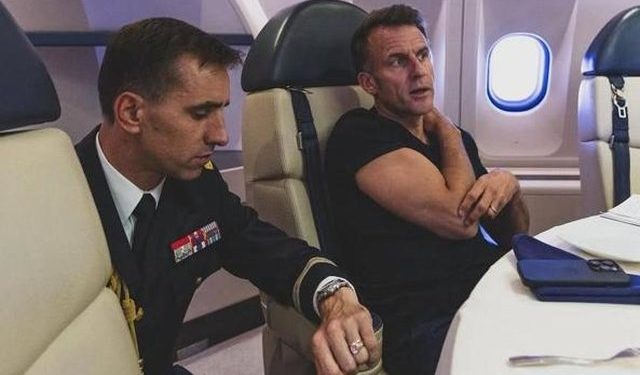 Bufi mbi bluzë, miu dhe bota e parë nga sytë blu të Emanuel Macron