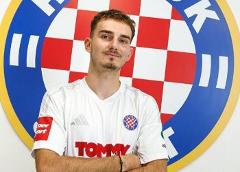 ZYRTARE/  Pajaziti gati për eksperiencën e re, bëhet pjesë e ekipit kampion