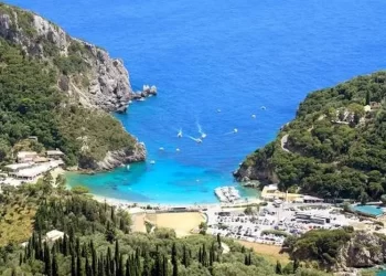 Rasti i Korfuzit: Si e ka zgjidhur Greqia atë që Shqipëria s’po e zgjidh dot