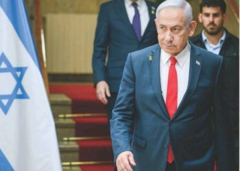Benyamin Netanyahu, luani që është ngritur sërish