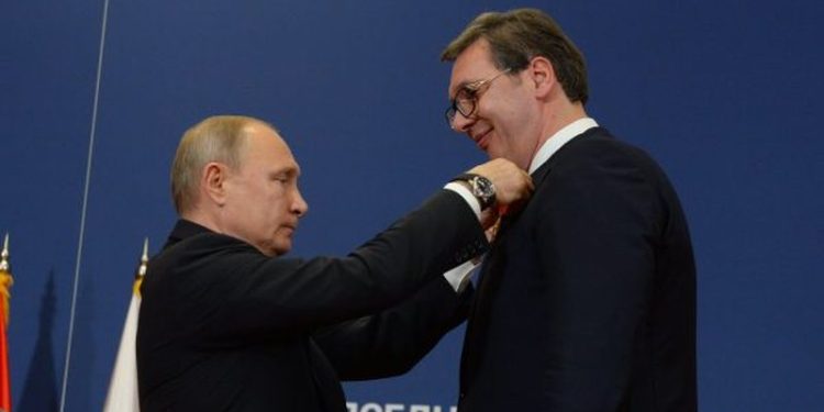 Destinacioni Ukraina? Serbia miraton tranzitin e municioneve boshnjake, duke rrezikuar zemërimin e Rusisë