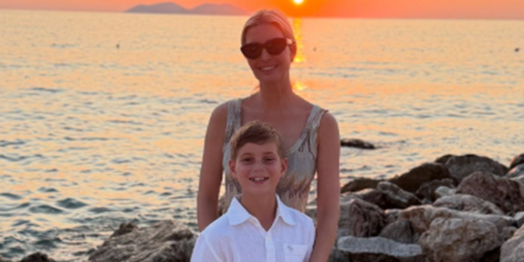 E dashuruar me Vlorën, vajza e Donald Trump poston foto nga jugu i Shqipërisë