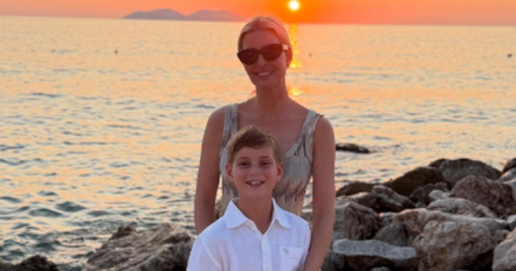 E dashuruar me Vlorën, vajza e Donald Trump poston foto nga jugu i Shqipërisë