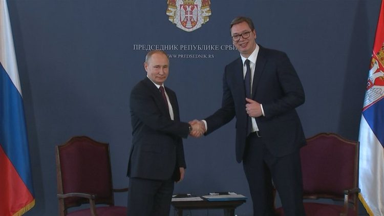 “Serbët nuk e duan Vuçiçin”, kriset miqësia e vjetër mes Rusisë dhe Serbisë