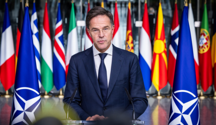 Shefi i NATO-s zbuloi si do të nisë Lufta e III Botërore, reagon Rusia: Ke ngrënë shumë kërpudha magjike holandeze!