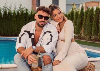 Ledri Vula flet për herë të parë për ndarjen nga Sara Hoxha: Distanca i ftohu raportet