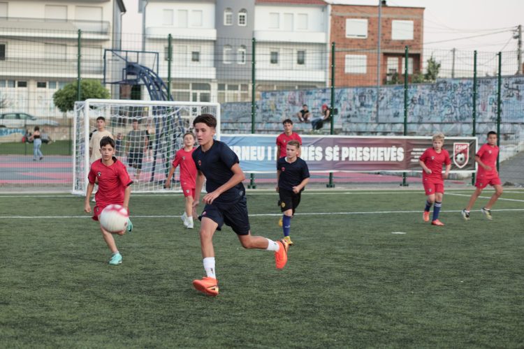 Turneu në Preshevë, kapiteni Gjimshiti vlerëson kontributin e FSHF-së: Nismë domethënese për zhvillimin e futbollit në këtë zonë