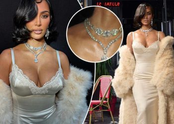 Kim Kardashian mbante mbi 250 karat diamante në veshjen e saj ‘Balenciaga’ gjatë Javës së Modës në Paris
