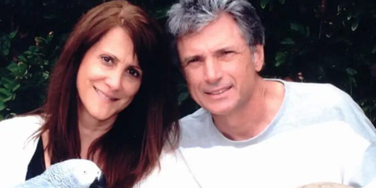 Tronditje në Los Angeles: Vritet producentja e “American Idol” dhe bashkëshorti i saj