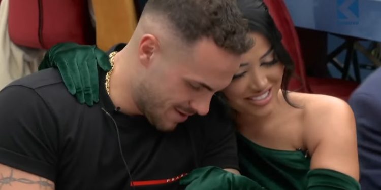 Çfarë ndodhi mes Edit dhe Anisës? Detaji që ngriti dyshime tek ndjekësit