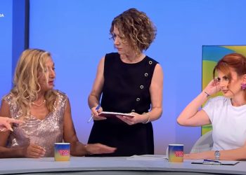 “Nuk i dhuroj askujt libra”– Mimoza Ahmeti refuzoi t’i japë autograf Egla Cenos, reagon ashpër kjo e fundit