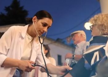 Qendër shëndetësore verore në Gjirokastër, Koçiu: Kujdes për çdo pushues!