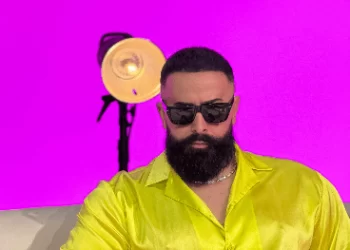 Getoar Selimi “thumbon” industrinë muzikore: “Këngët sot janë të gjitha njësoj”