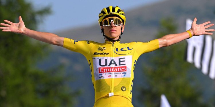 TURI I FRANCËS/ Pogacar është mbreti i ri i çiklizmit botëror, fiton për herë të katërt turneun më prestigjioz