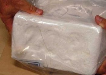 E tradhtoi nervozizmi, 34-vjeçari shqiptar kapet me 1 kg kokainë poshtë sediles së makinës