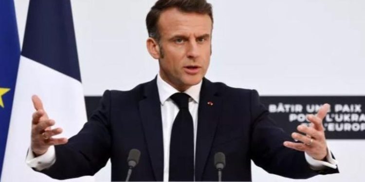 Macron pas bisedës telefonike me Putin: Nuk ka përparim me Rusinë për Ukrainën, ende larg armëpushimit