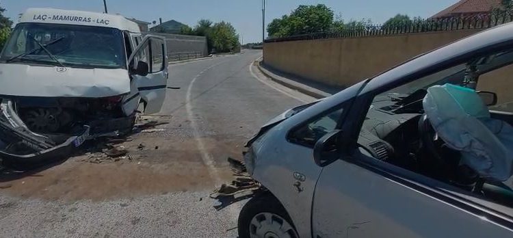Përplasen dy automjete në Kurbin/ Tre të lënduar, njëri prej tyre me plagë të rënda