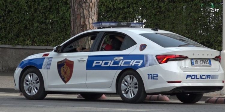 Sherr mes vëllezërish në Paskuqan, dy prej tyre plagosen me thikë