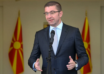 Tërhiqet kryeministri i Maqedonisë së Veriut: S’do të ketë taksë për beqarët, jam keqkuptuar