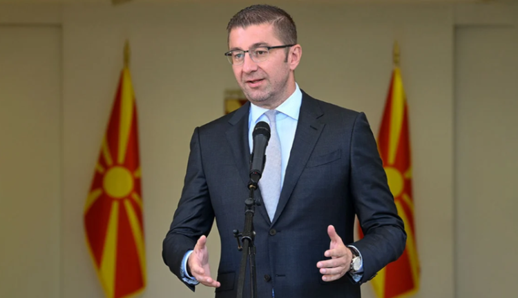 Tërhiqet kryeministri i Maqedonisë së Veriut: S’do të ketë taksë për beqarët, jam keqkuptuar