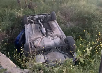 Aksident i rëndë në autostradën Vlorë–Fier, përmbyset automjeti në afërsi të Novoselës