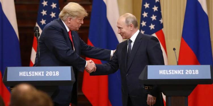 Donald Trump e ka kërcënuar Putin se do të bombardonte Moskën nëse do sulmonte …