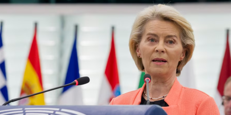 Shefja e BE-së përballet me votëbesim në PE, Vikton Orban në krye të thirrjeve për rrëzimin e saj