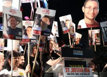 “Bisedimet afër pikës së vendimit“/ Zyrtari i lartë izraelit: Hamasi po vonon marrëveshjen e re për pengjet