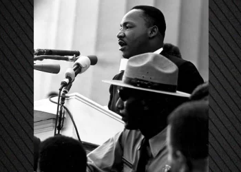 Administrata Trump publikon dosjet mbi vrasjen e Martin Luther King