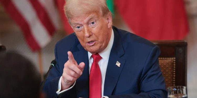 Komiteti Olimpik i bindet Trump, në sportet femërore nuk do lejohen transgjinoret