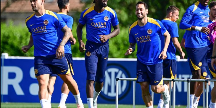 Inter, e ardhmja e mesfushorit në dyshim