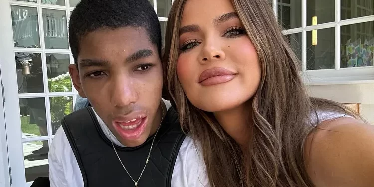 Pse Khloé Kardashian ka “zgjedhur” të jetë kujdestarja kryesore e vëllait të ish-it të saj?