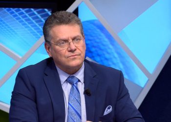 Tarifat amerikane mund t’i kushtojnë Evropës deri në 80 miliardë euro – BE kërkon ndërmjetësim për energjinë dhe çelikun